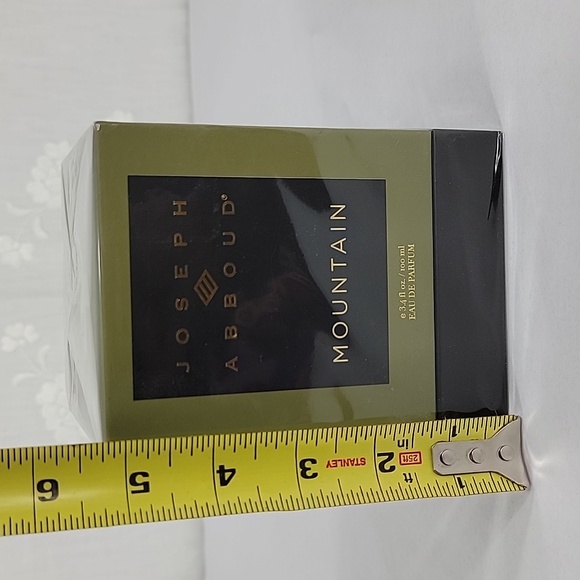 Joseph Abboud MOUNTAIN Eau de Parfum Spray Men's 3.4 oz New - FRAGANCE FOR MEN’S - Picture 4 of 4